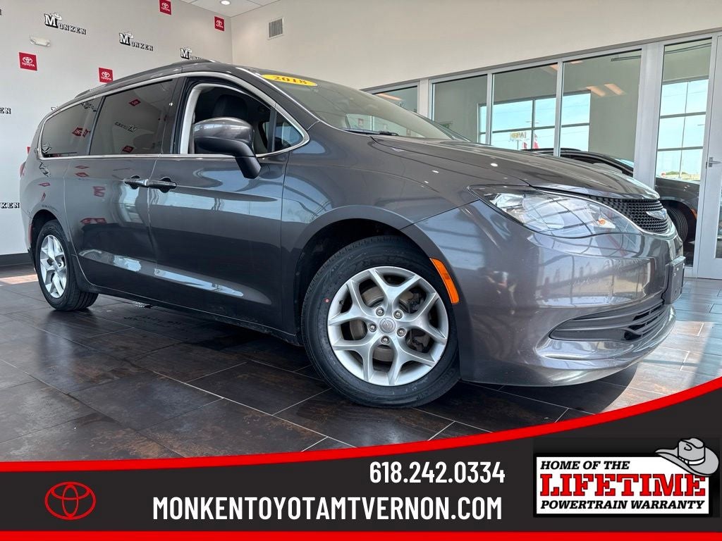2018 Chrysler Pacifica Touring in Granite Crystal Metallic Clearcoat — front three-quarter view