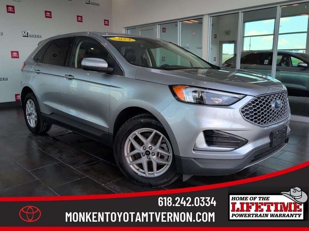 2024 Ford Edge SEL in Silver Metallic — front three-quarter view