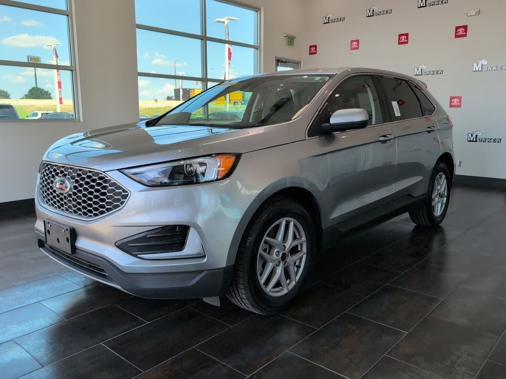 2024 Ford Edge — interior view