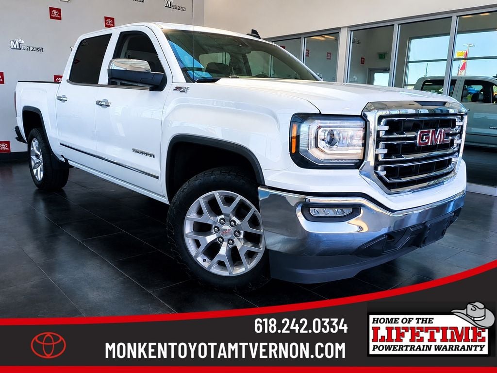 2018 GMC Sierra 1500 SLT in White Frost Tricoat — front three-quarter view
