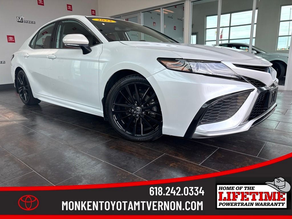 2022 Toyota Camry Hybrid