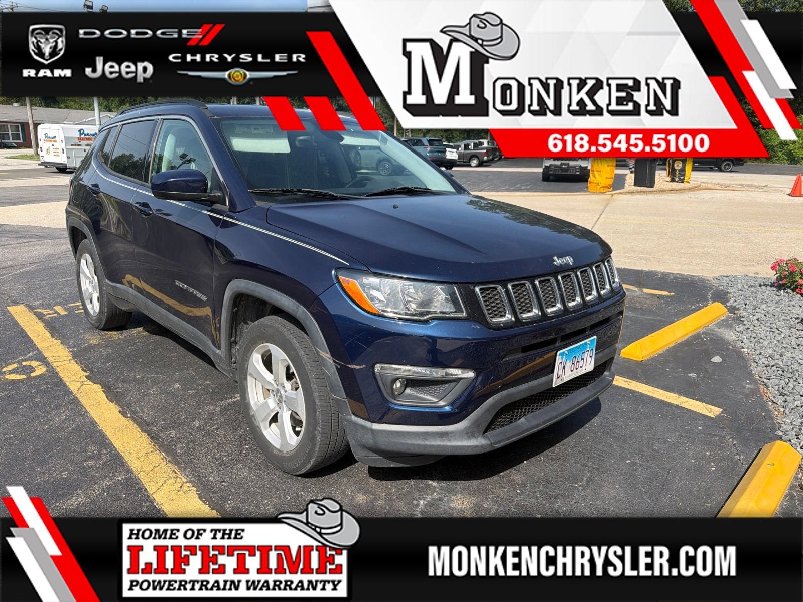 2018 Jeep Compass Latitude in Jazz Blue Pearlcoat — front three-quarter view