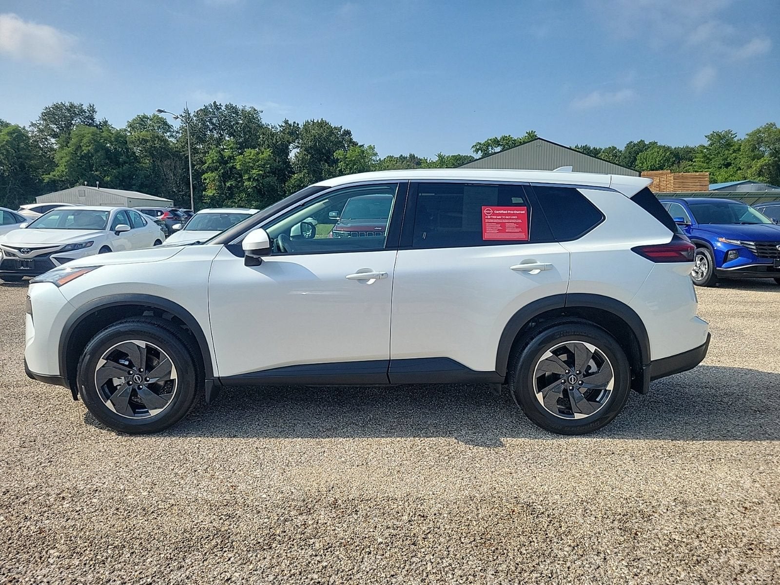 2026 Nissan Rogue — detail view