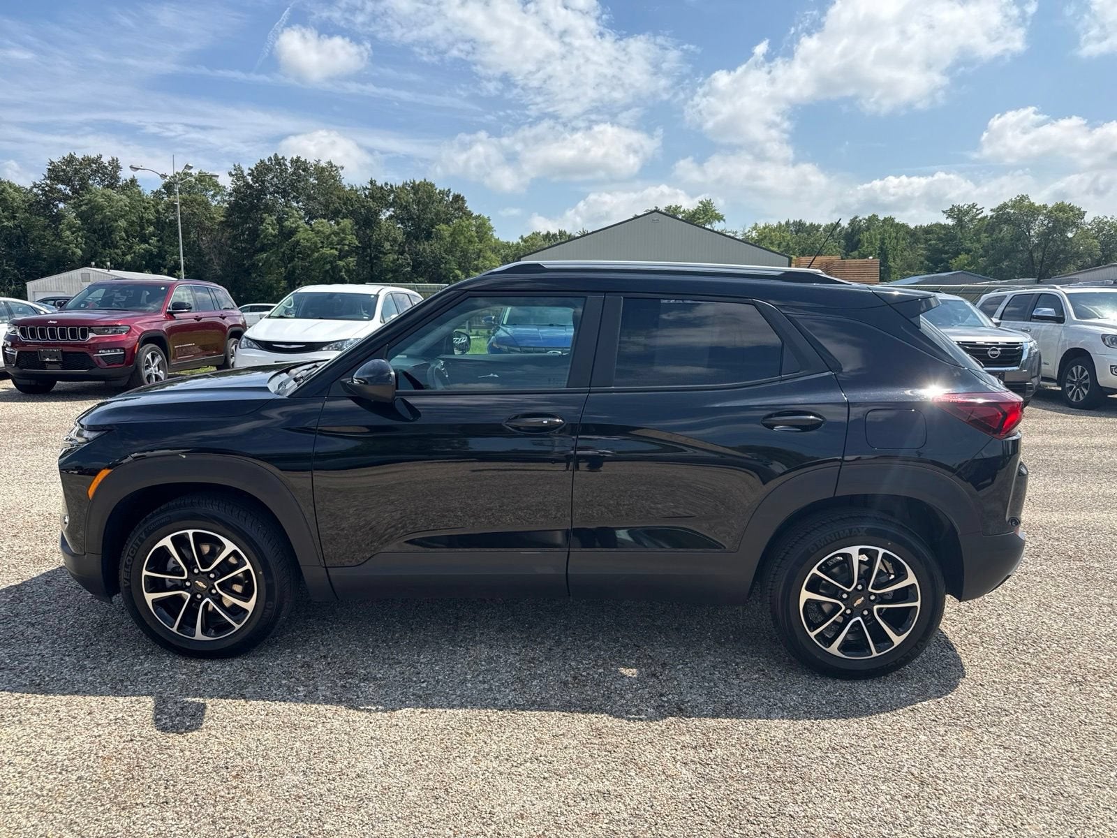 2025 Chevrolet TrailBlazer — detail view